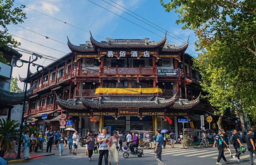 甄选“好物” | 冬日炫冰!俄罗斯冰淇淋在三亚年货节“走俏”